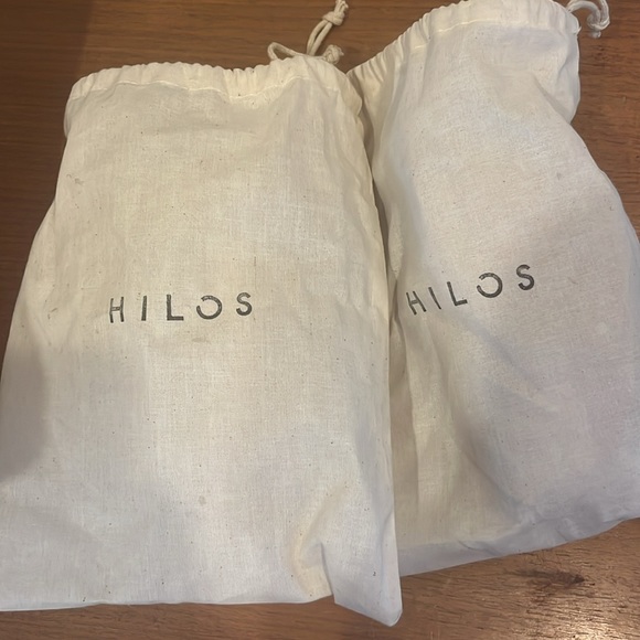 Hilo’s Clogs - Picture 3 of 3